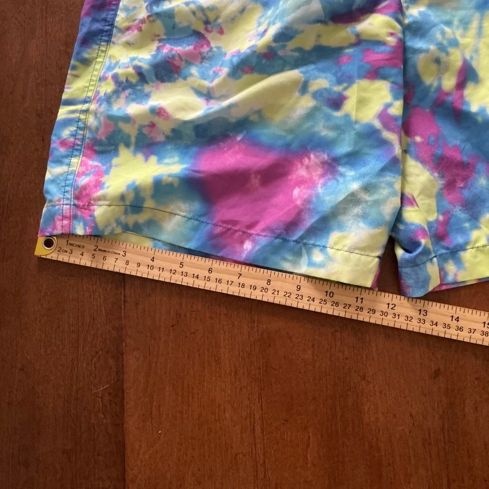 American Eagle Mens‎ Tie Dye Swim Trunks Blue Purple Yellow Mesh Liner Medium